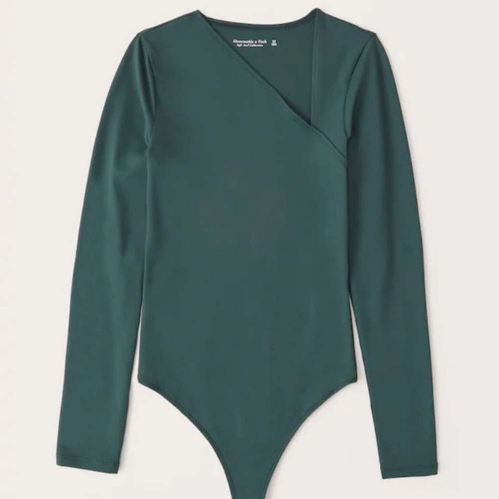 abercrombie soft af asymmetrical green bodysuit S